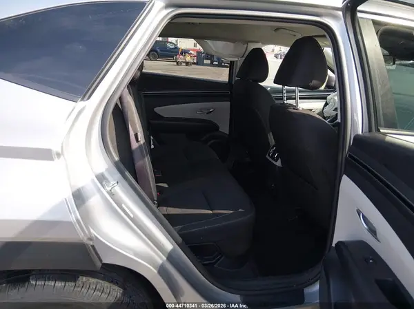 KM8JBCD17RU204475 2024 HYUNDAI TUCSON - Image 8