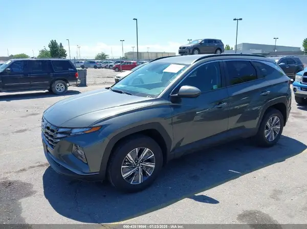 KM8JBCD18RU194782 2024 HYUNDAI TUCSON - Image 2