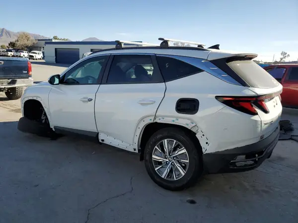KM8JBCD19RU224744 2024 HYUNDAI TUCSON - Image 2