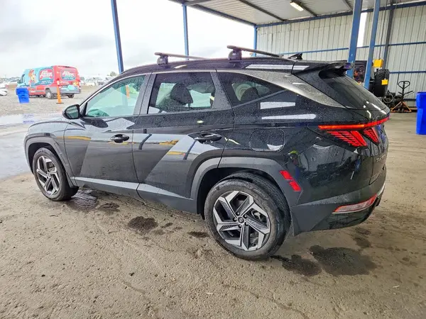 KM8JBDA21NU034594 2022 HYUNDAI TUCSON - Image 2