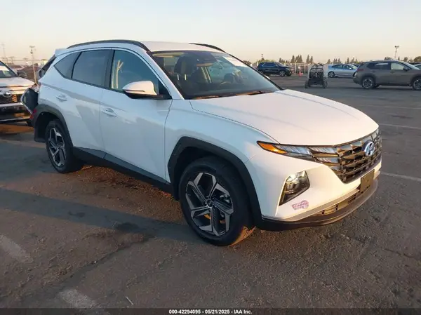 KM8JBDA24PU127385 2023 HYUNDAI TUCSON - Image 1