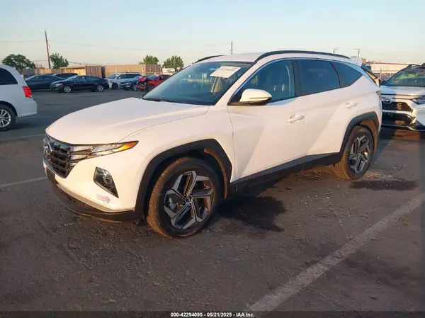 KM8JBDA24PU127385 2023 HYUNDAI TUCSON - Image 2