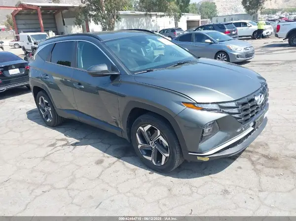 KM8JBDA26NU035823 2022 HYUNDAI TUCSON - Image 1
