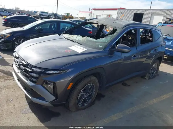 KM8JBDD10SU255912 2025 HYUNDAI TUCSON - Image 2