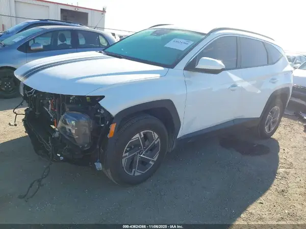 KM8JBDD10SU346792 2025 HYUNDAI TUCSON - Image 2