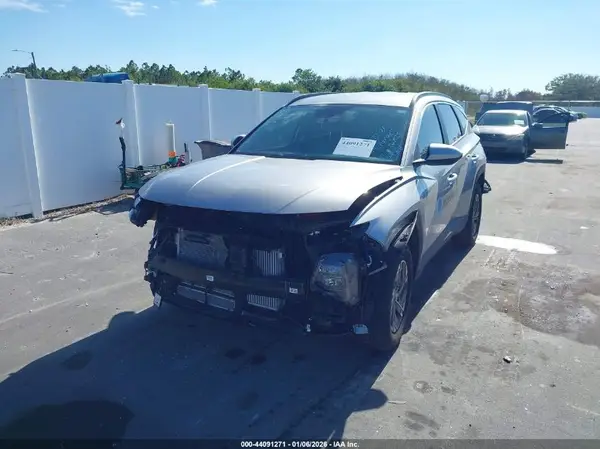 KM8JBDD11SU313171 2025 HYUNDAI TUCSON - Image 2