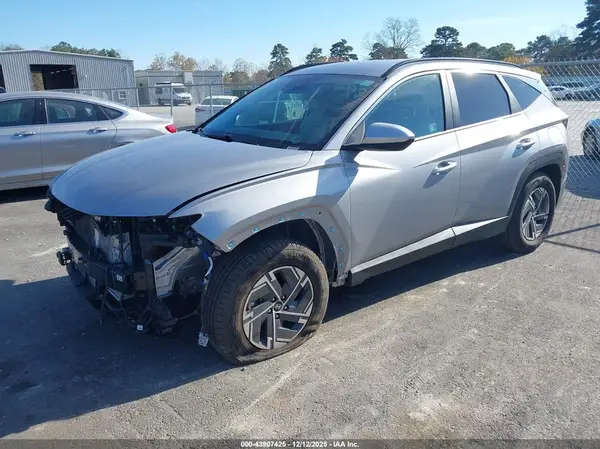 KM8JBDD14SU310345 2025 HYUNDAI TUCSON - Image 2