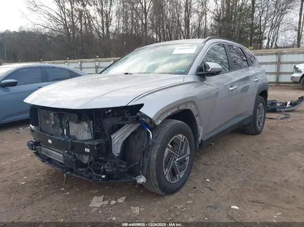 KM8JBDD14SU311592 2025 HYUNDAI TUCSON - Image 2