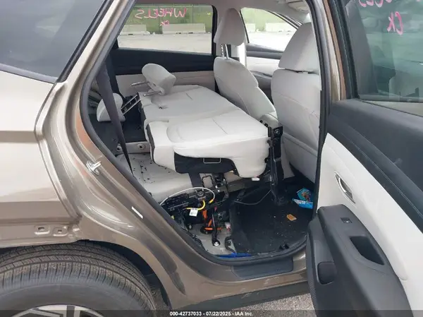 KM8JBDD16SU305048 2025 HYUNDAI TUCSON - Image 8