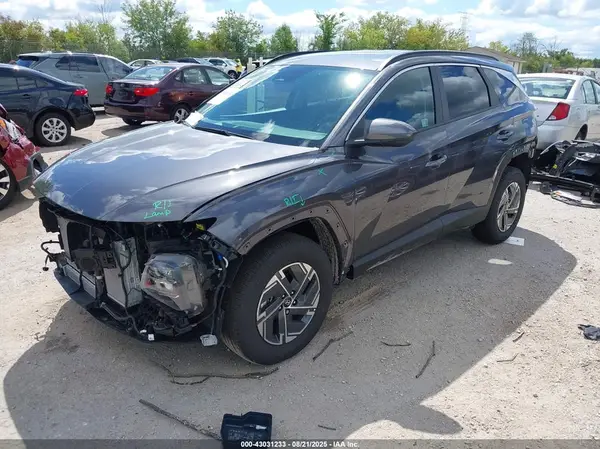 KM8JBDD18SU310543 2025 HYUNDAI TUCSON - Image 2