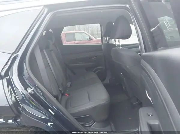KM8JBDD18SU379006 2025 HYUNDAI TUCSON - Image 8