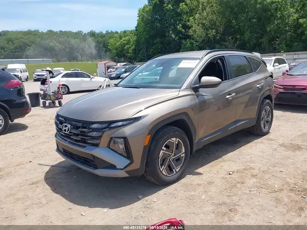 KM8JBDD18SU393472 2025 HYUNDAI TUCSON - Image 2