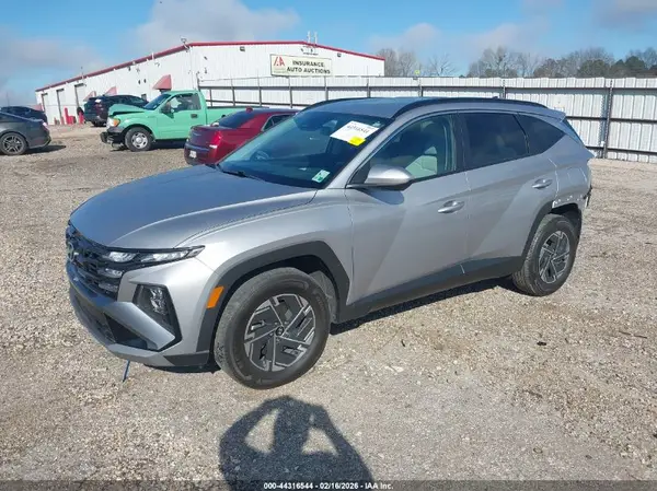 KM8JBDD19SU316464 2025 HYUNDAI TUCSON - Image 2