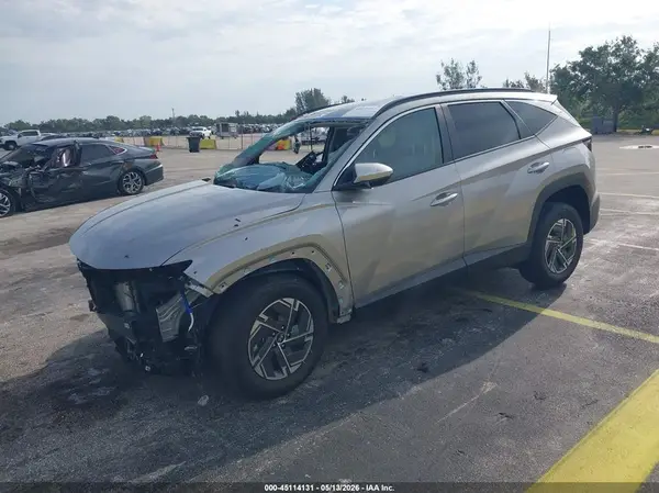 KM8JBDD19SU333104 2025 HYUNDAI TUCSON - Image 2
