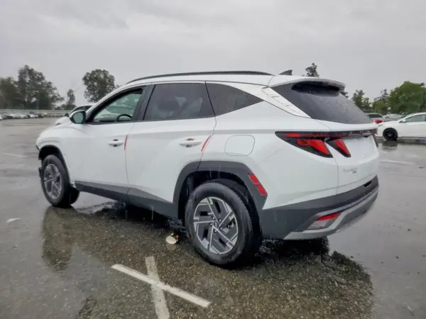 KM8JBDD19SU353935 2025 HYUNDAI TUCSON - Image 2