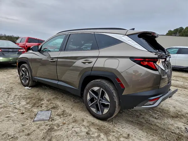 KM8JBDD21SU315754 2025 HYUNDAI TUCSON - Image 2