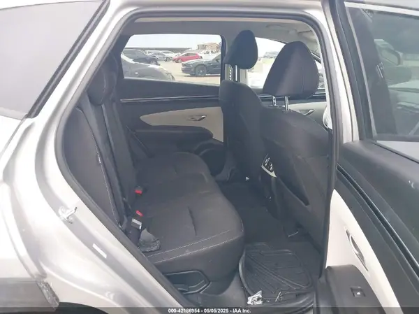 KM8JBDD29RU211717 2024 HYUNDAI TUCSON - Image 8