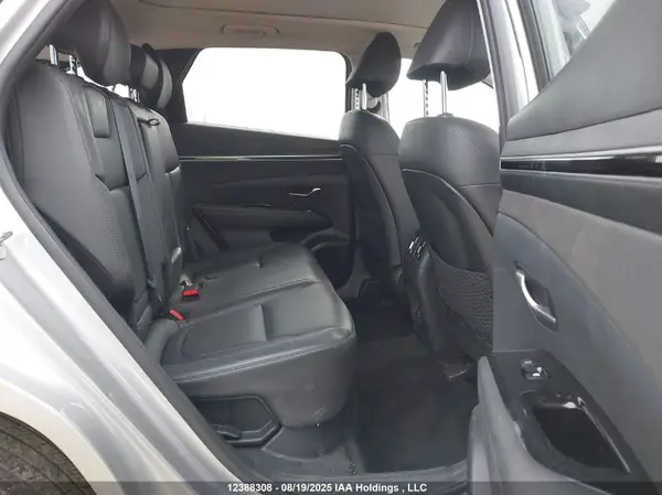 KM8JCCA15NU083747 2022 HYUNDAI TUCSON - Image 8