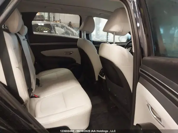 KM8JCCA1XNU044569 2022 HYUNDAI TUCSON - Image 8