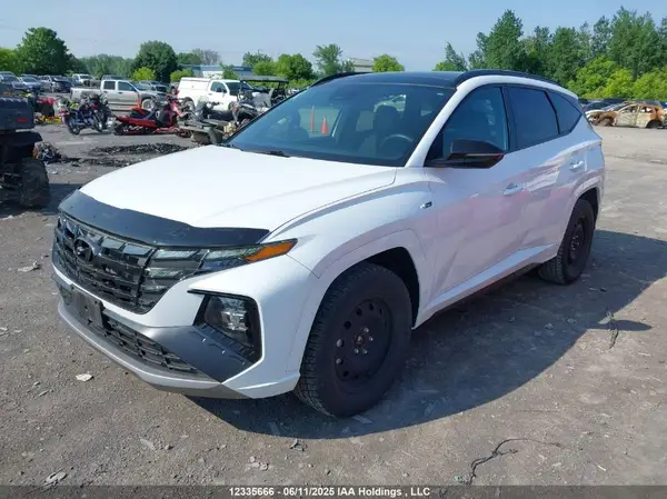 KM8JCCAE1NU106301 2022 HYUNDAI TUCSON - Image 2