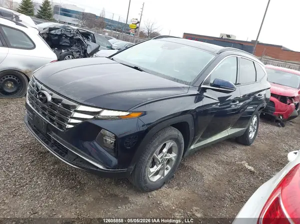 KM8JCCAE1NU160746 2022 HYUNDAI TUCSON - Image 2