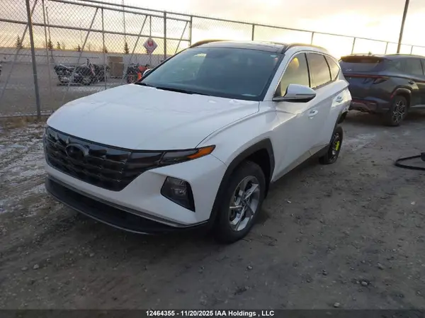 KM8JCCAE2NU029406 2022 HYUNDAI TUCSON - Image 2