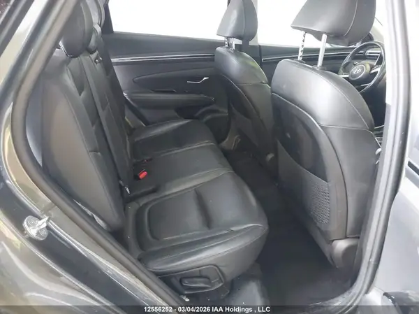 KM8JCCAE3NU043640 2022 HYUNDAI TUCSON - Image 8