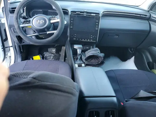 KM8JCCAE3NU103349 2022 HYUNDAI TUCSON - Image 8