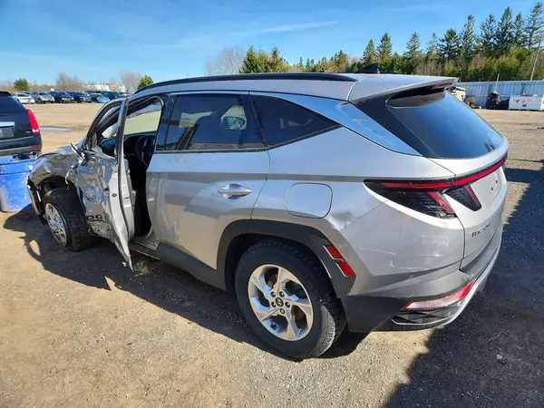 KM8JCCAE3PU200490 2023 HYUNDAI TUCSON - Image 2