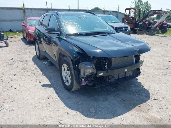 KM8JCCAE3PU257885 2023 HYUNDAI TUCSON - Image 1