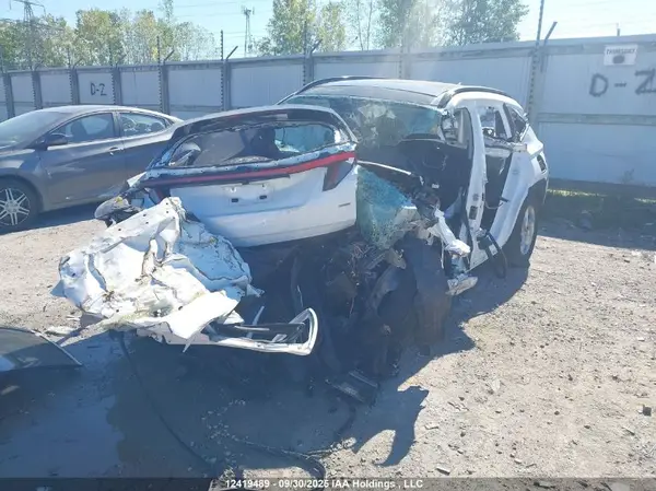 KM8JCCAE6NU146972 2022 HYUNDAI TUCSON - Image 2