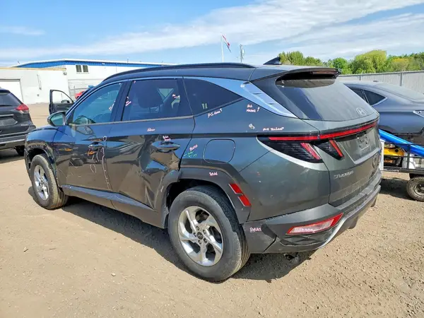 KM8JCCAE7NU048453 2022 HYUNDAI TUCSON - Image 2