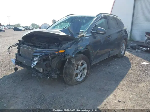KM8JCCAE7NU115648 2022 HYUNDAI TUCSON - Image 2