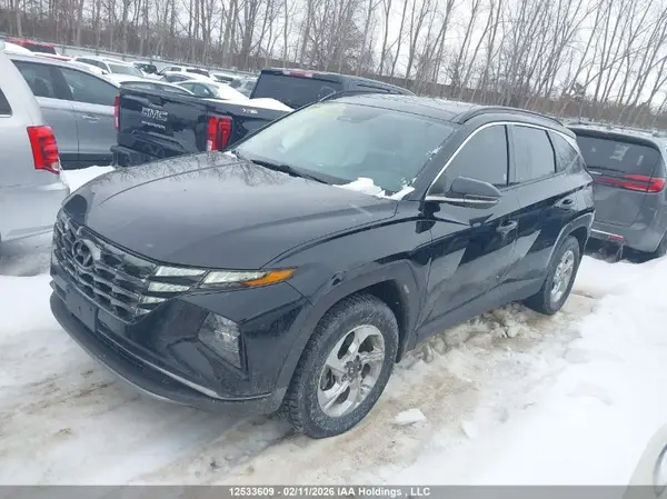 KM8JCCAE9NU145556 2022 HYUNDAI TUCSON - Image 2