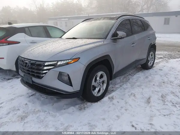 KM8JCCAEXNU026219 2022 HYUNDAI TUCSON - Image 2