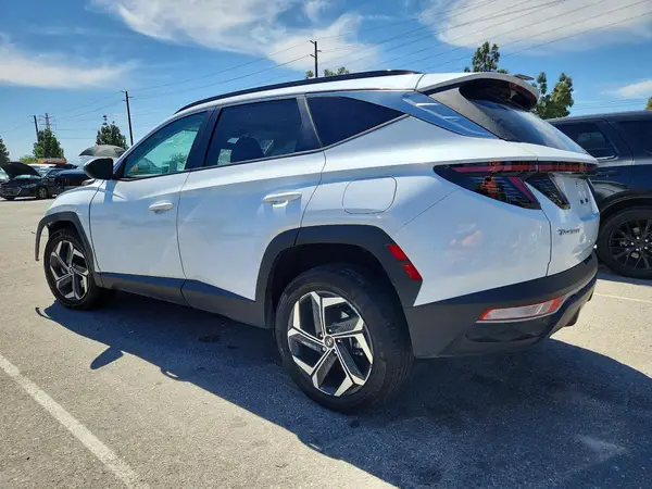 KM8JCCD10RU227965 2024 HYUNDAI TUCSON - Image 2