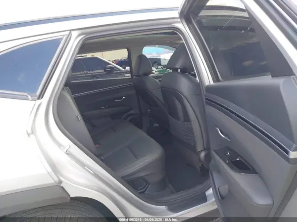 KM8JCCD18RU190261 2024 HYUNDAI TUCSON - Image 8