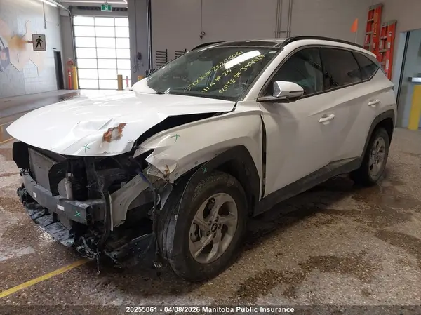 KM8JCCDE6RU267700 2024 HYUNDAI TUCSON - Image 2