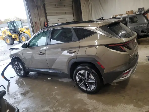 KM8JCDD11SU301518 2025 HYUNDAI TUCSON - Image 2