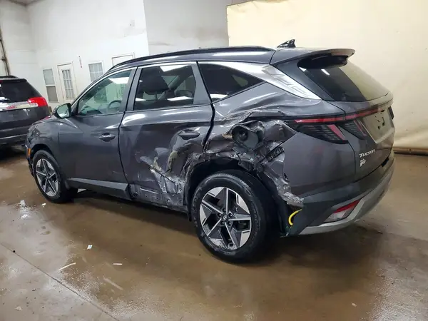 KM8JCDD12SU331806 2025 HYUNDAI TUCSON - Image 2