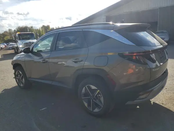 KM8JCDD16SU325104 2025 HYUNDAI TUCSON - Image 2