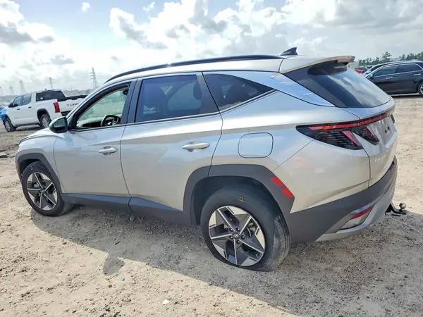 KM8JCDD16SU377333 2025 HYUNDAI TUCSON - Image 2