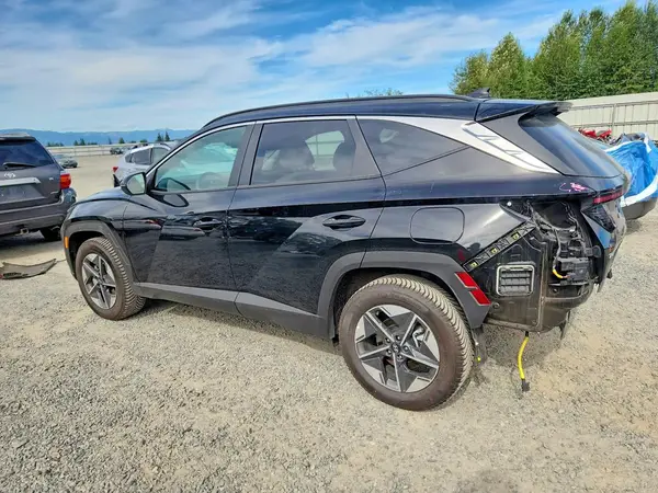KM8JCDD18SU257758 2025 HYUNDAI TUCSON - Image 2