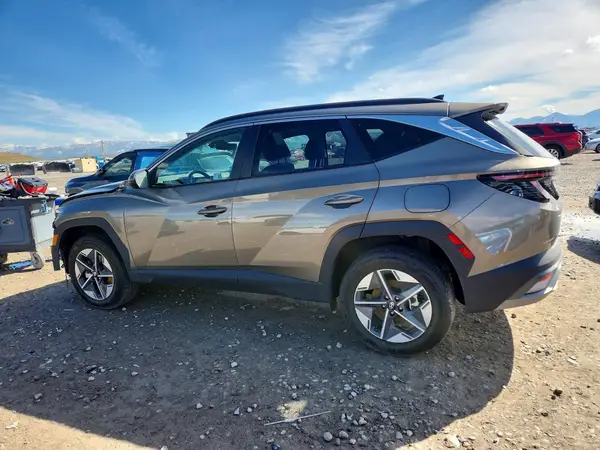 KM8JCDD19SU290445 2025 HYUNDAI TUCSON - Image 2