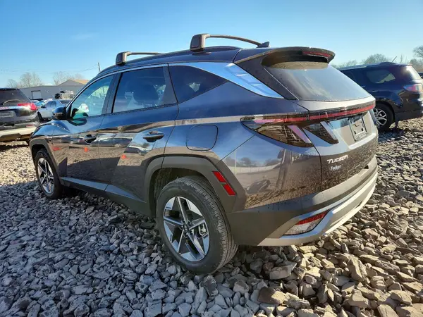 KM8JCDD19SU379805 2025 HYUNDAI TUCSON - Image 2