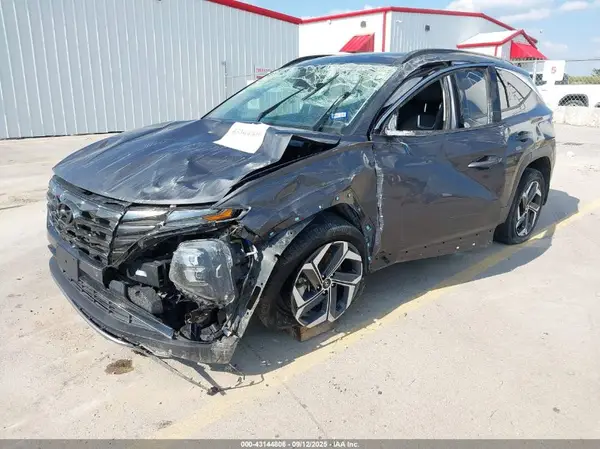 KM8JE3AE2NU065994 2022 HYUNDAI TUCSON - Image 2
