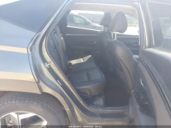 KM8JE3AE5NU060384 2022 HYUNDAI TUCSON - Image 8
