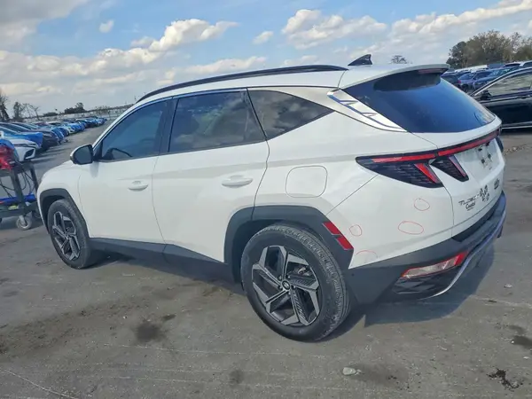 KM8JE3AE6NU110032 2022 HYUNDAI TUCSON - Image 2