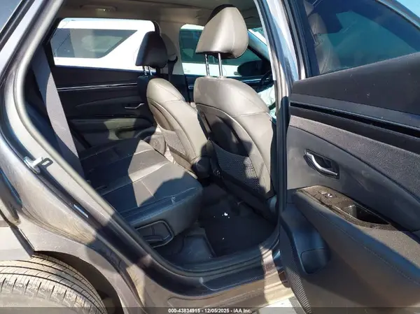 KM8JE3AEXNU056959 2022 HYUNDAI TUCSON - Image 8
