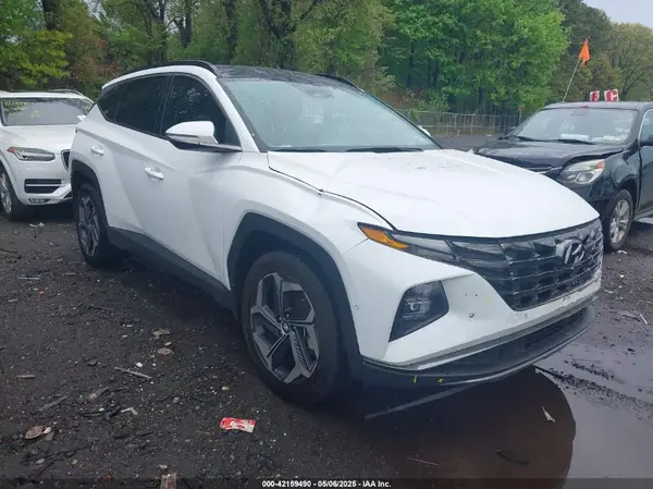 KM8JECA10NU060726 2022 HYUNDAI TUCSON - Image 1